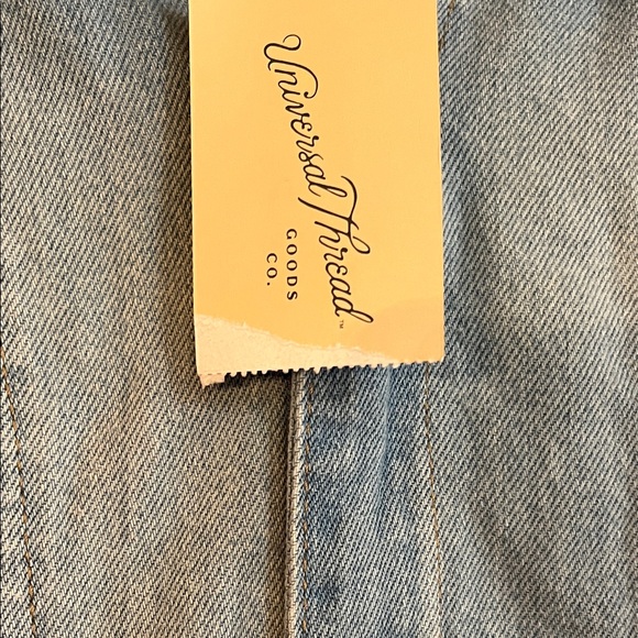 Universal Thread Light Blue Jean Jacket - Picture 3 of 8